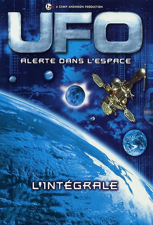 UFO, alerte dans l'espace poster